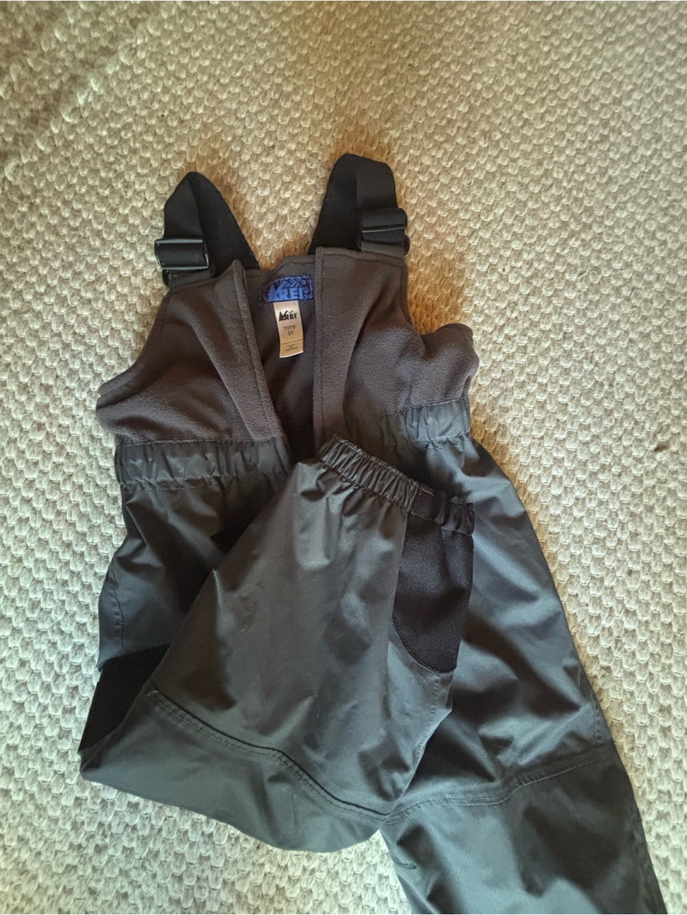 REI Kids Black/Grey Waterproof Snow Bib Overalls with Black Straps